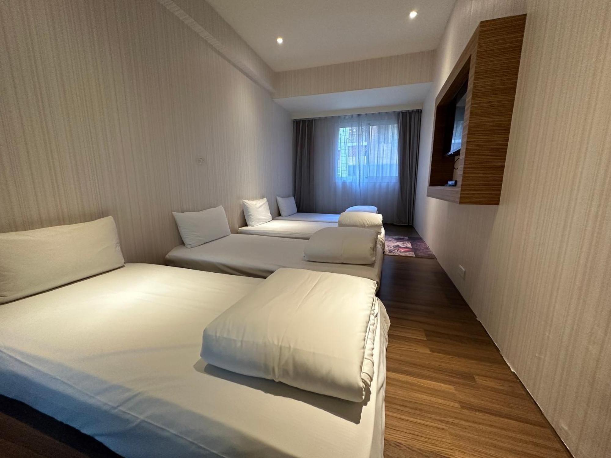 Young Soarlan Hotel - Tainan Exterior photo